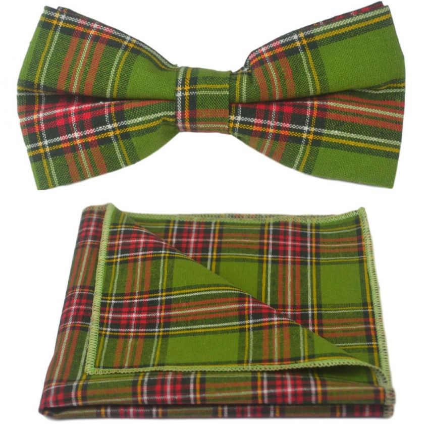 Traditional Green Tartan Bow Tie & Pocket Square Set