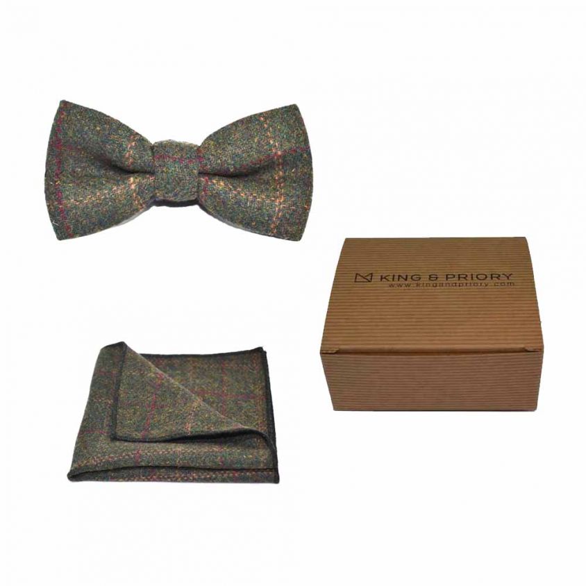 Heritage Check Moss Green Bow Tie & Pocket Square Set | Boxed